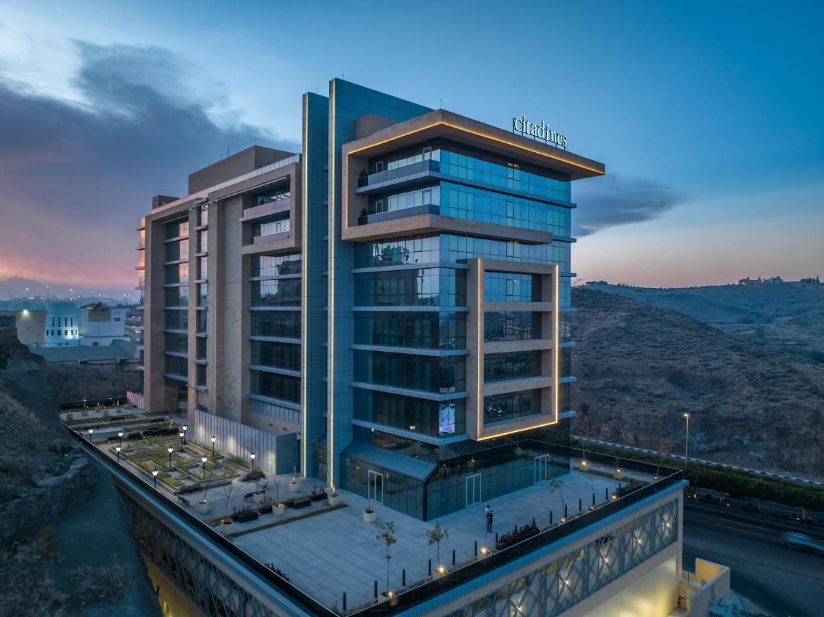 Citadines Abha Aparthotel Bagian luar foto The headquarters of the Saudi Electricity Company in Riyadh