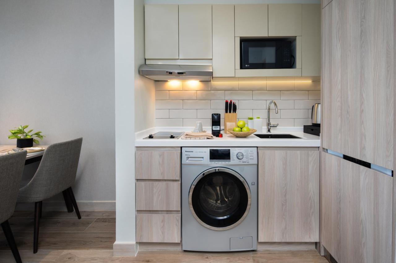 Citadines Abha Aparthotel Bagian luar foto A modern kitchen